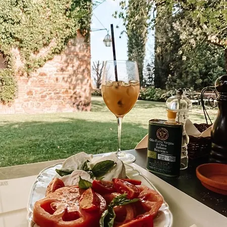 Dell'amorosa Hotel 4*