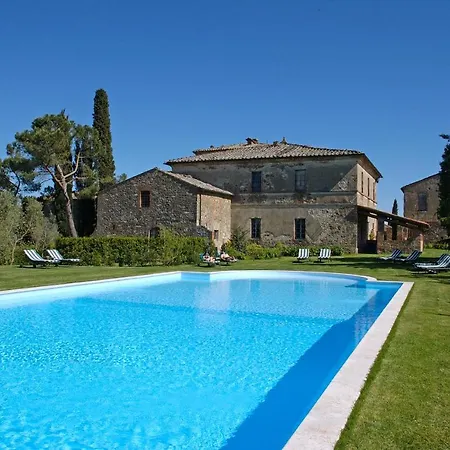 Dell'amorosa Hotel 4*